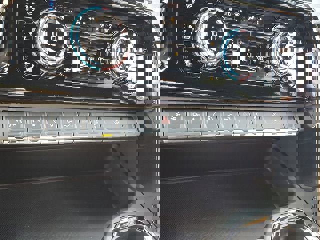 New 2026 GMC Sierra 1500 AT4 w/ Technology Package image 26