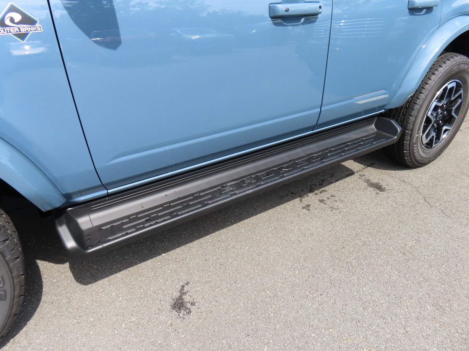 New 2025 Ford Bronco Outer Banks image 7