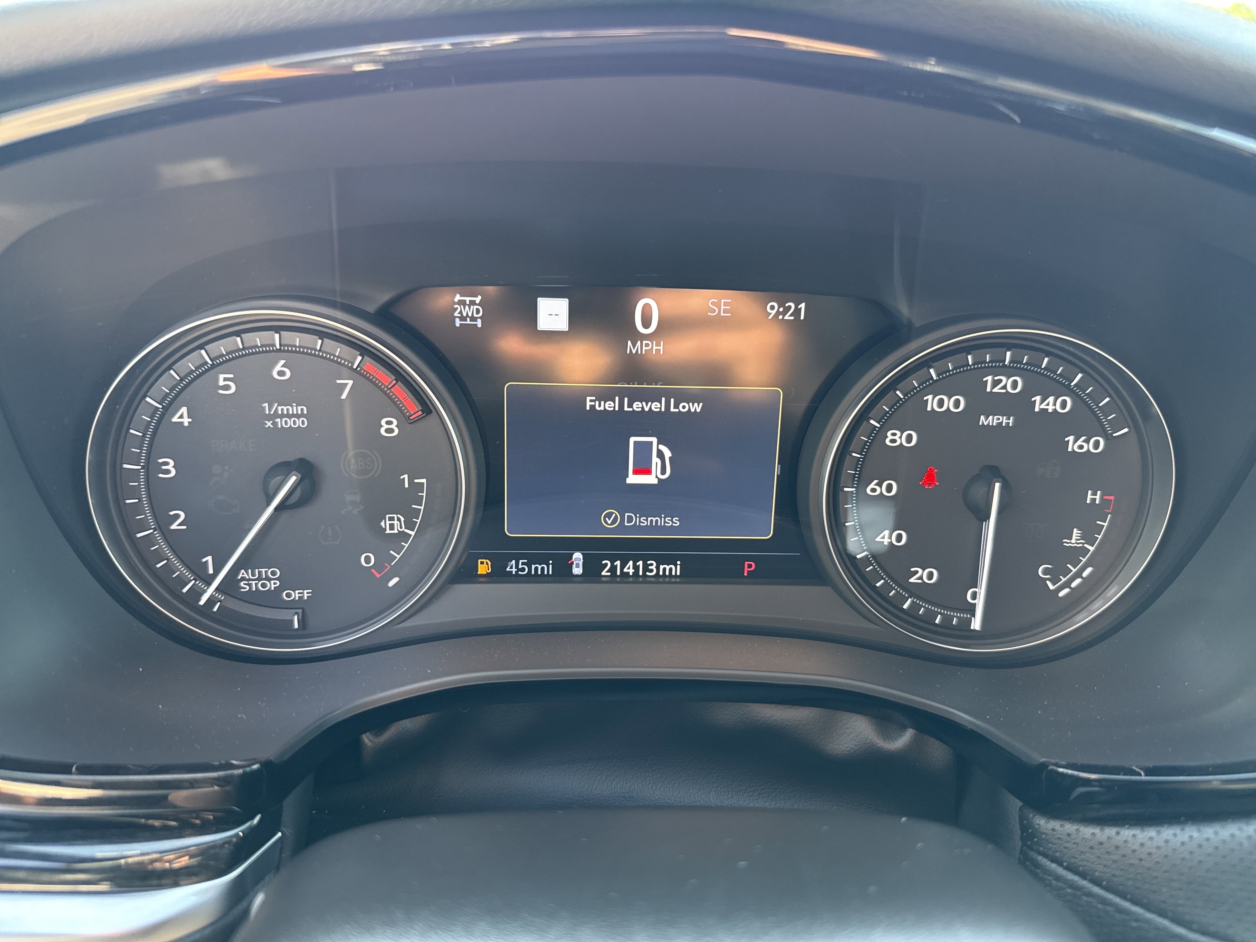 Used 2025 Cadillac XT5 Premium Luxury w/ Technology Package AWD/4WD image 21