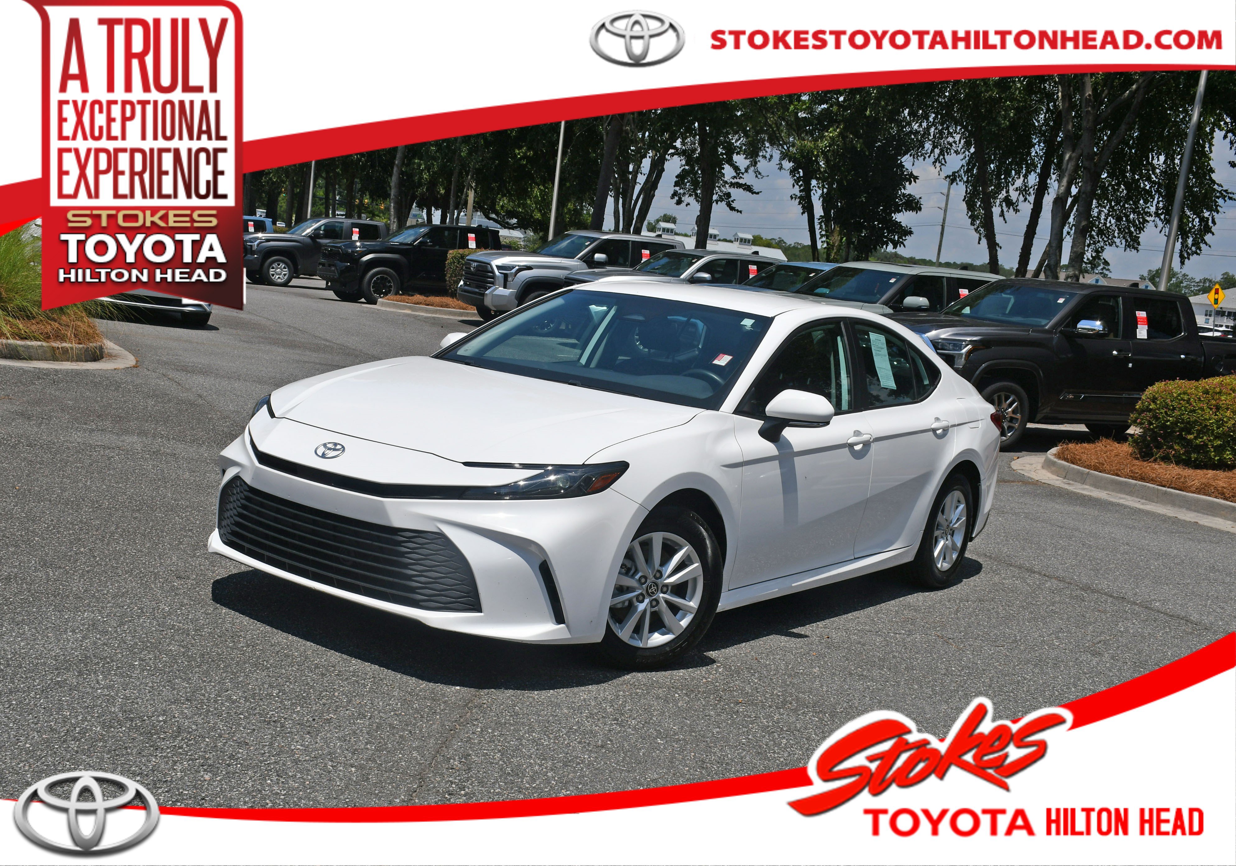 Certified 2025 Toyota Camry LE FWD image 1