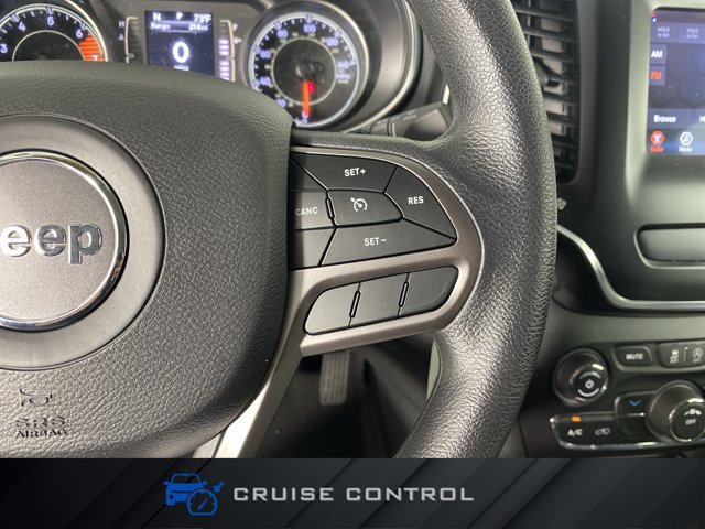 Used 2019 Jeep Cherokee Latitude w/ Popular Appearance Group AWD/4WD image 23