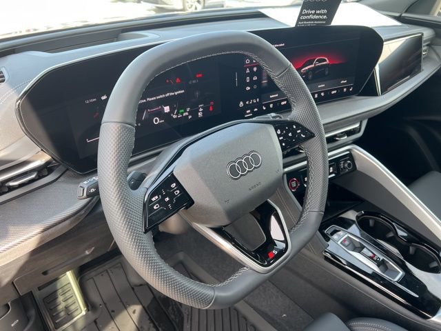 New 2025 Audi SQ5 Prestige image 12