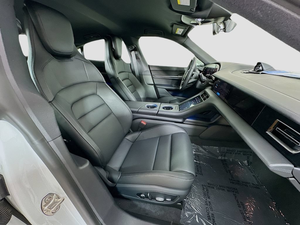 New 2025 Porsche Taycan 4S AWD/4WD image 29