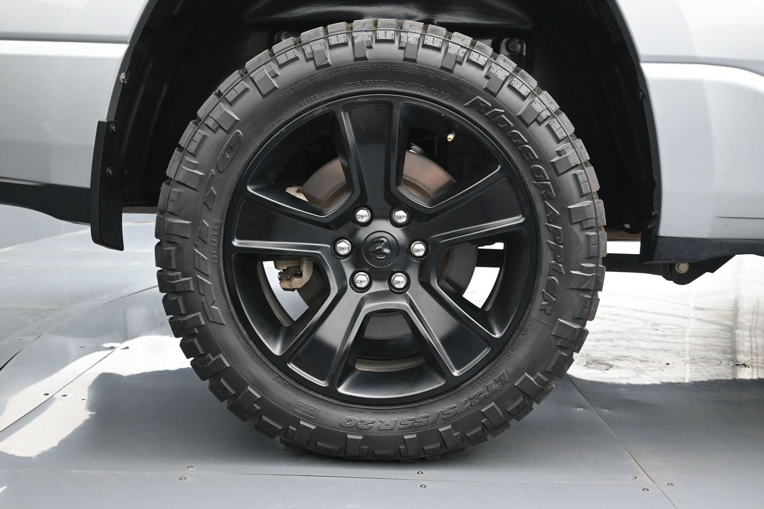 Used 2023 RAM 1500 Big Horn AWD/4WD image 18