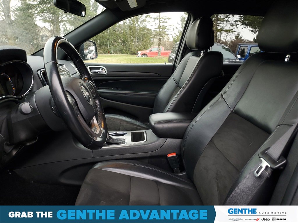 Used 2021 Jeep Grand Cherokee Laredo X image 7