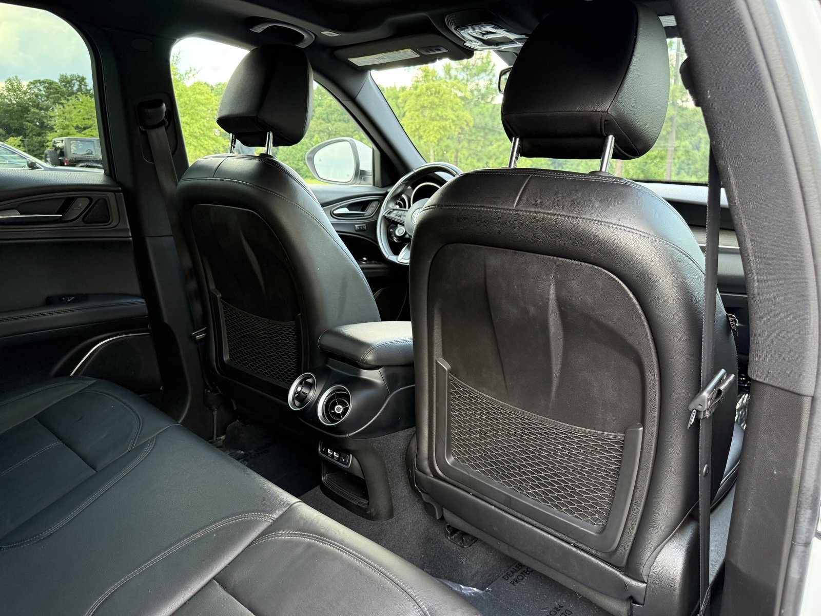 Used 2022 Alfa Romeo Stelvio Ti image 37