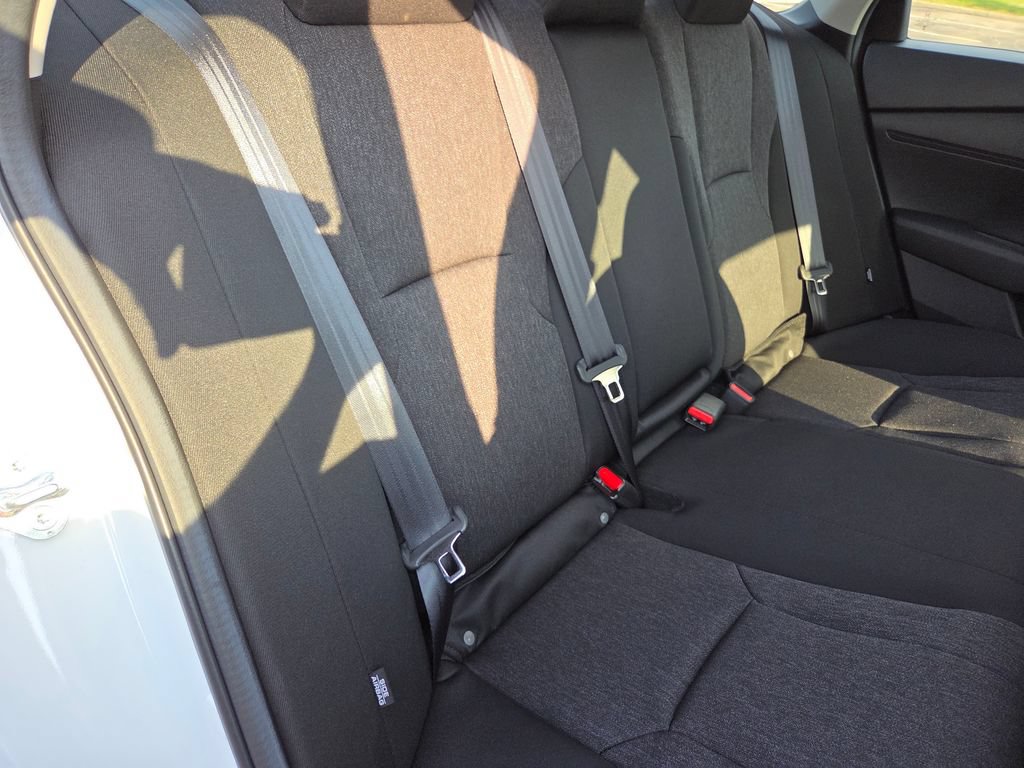Certified 2025 Honda Accord LX image 22