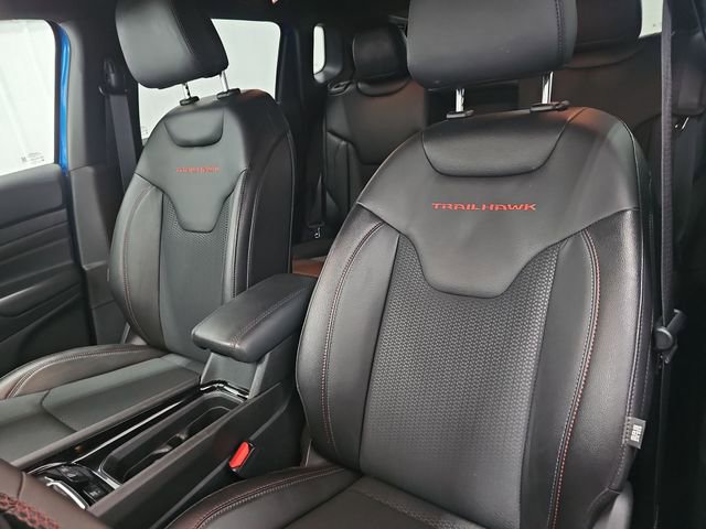 Used 2026 Jeep Compass Trailhawk image 37