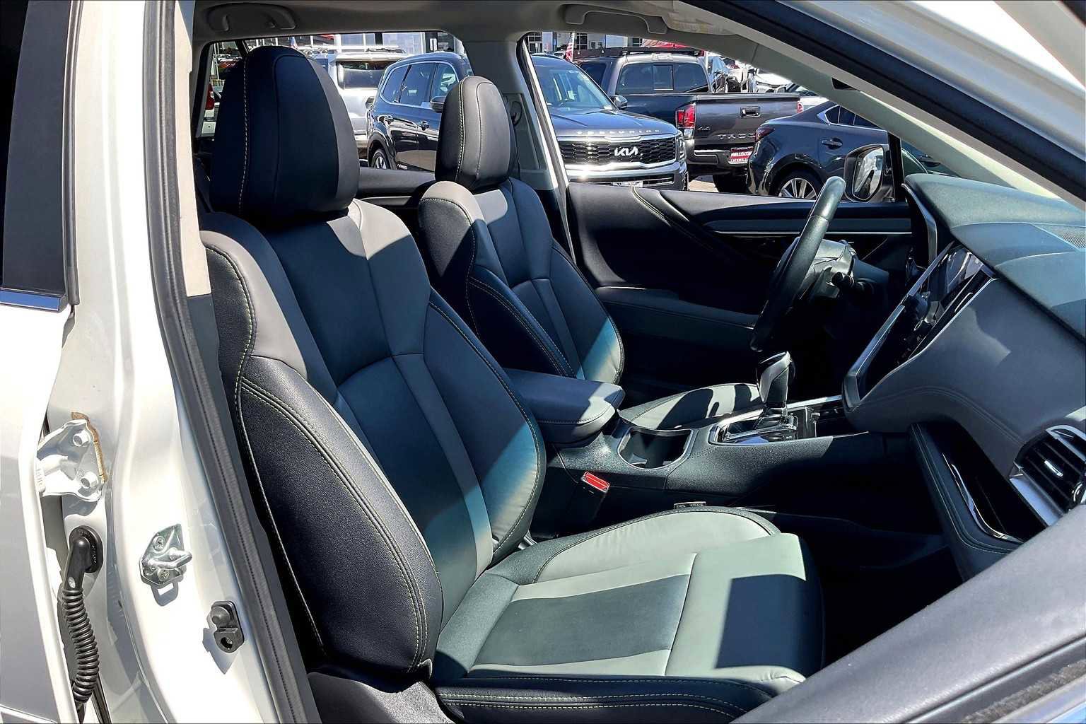 Used 2022 Subaru Outback Onyx Edition XT image 10