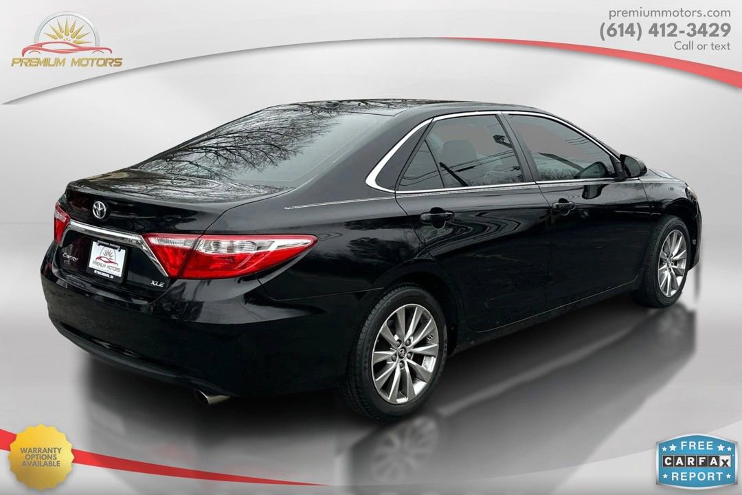 Used 2017 Toyota Camry XLE image 5