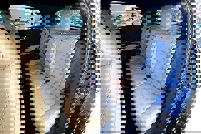 Used 2024 Cadillac XT4 Luxury image 25