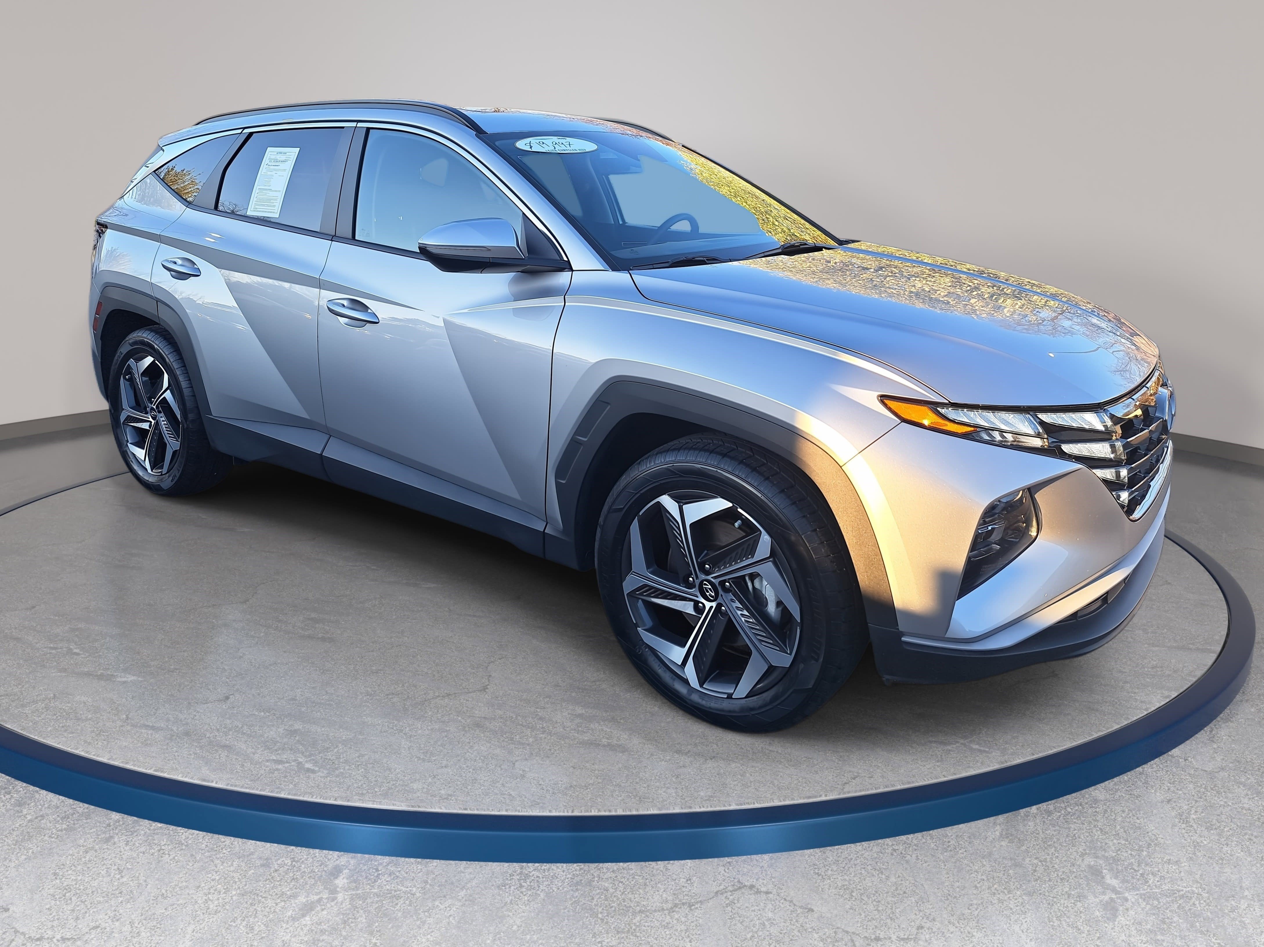 Used 2022 Hyundai Tucson SEL w/ Convenience + Premium Package image 3