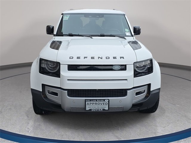 Used 2023 Land Rover Defender 110 SE image 2