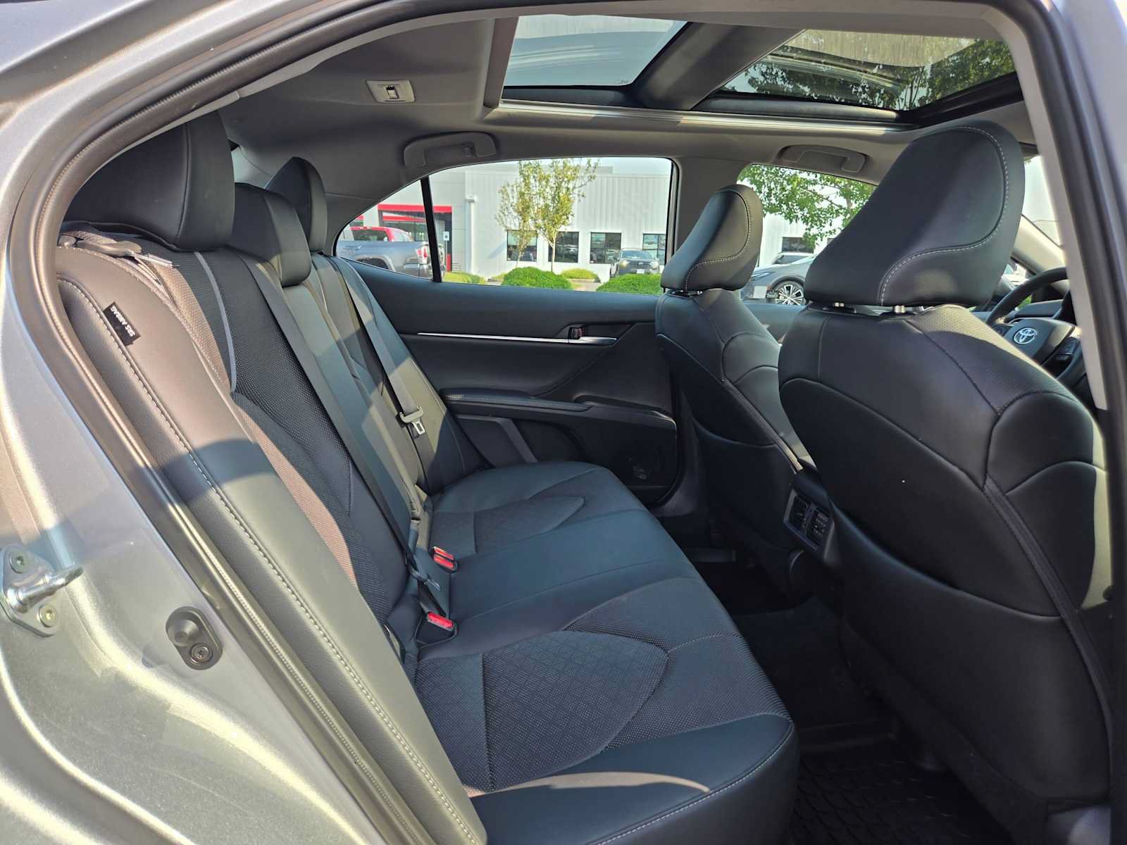 Used 2024 Toyota Camry XSE w/ Navigation Package FWD image 14
