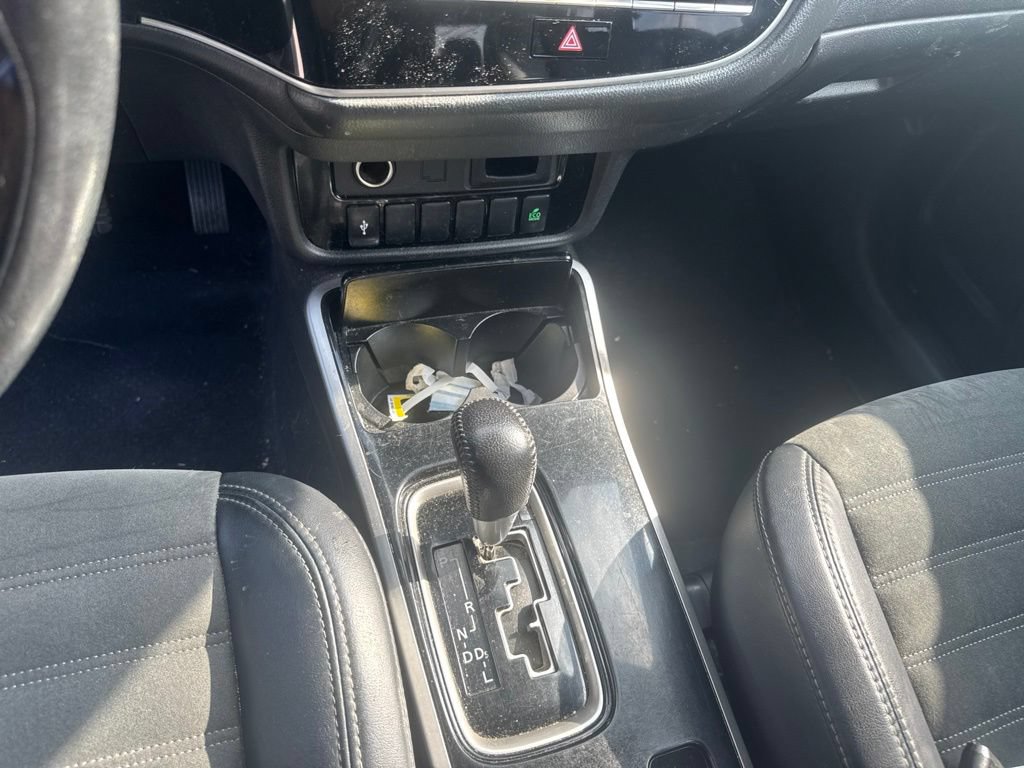 Used 2020 Mitsubishi Outlander SE AWD/4WD image 13
