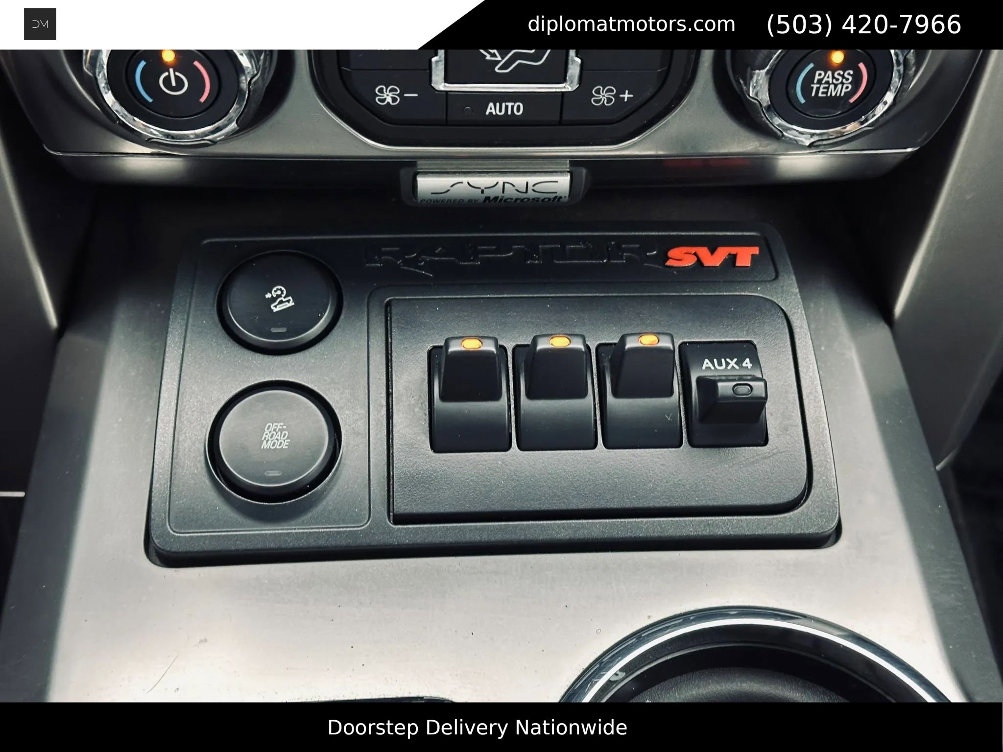 Used 2013 Ford F150 Raptor w/ Luxury Equipment Group AWD/4WD image 41