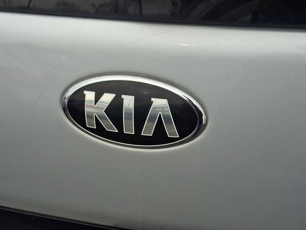 Used 2015 Kia Soul image 16