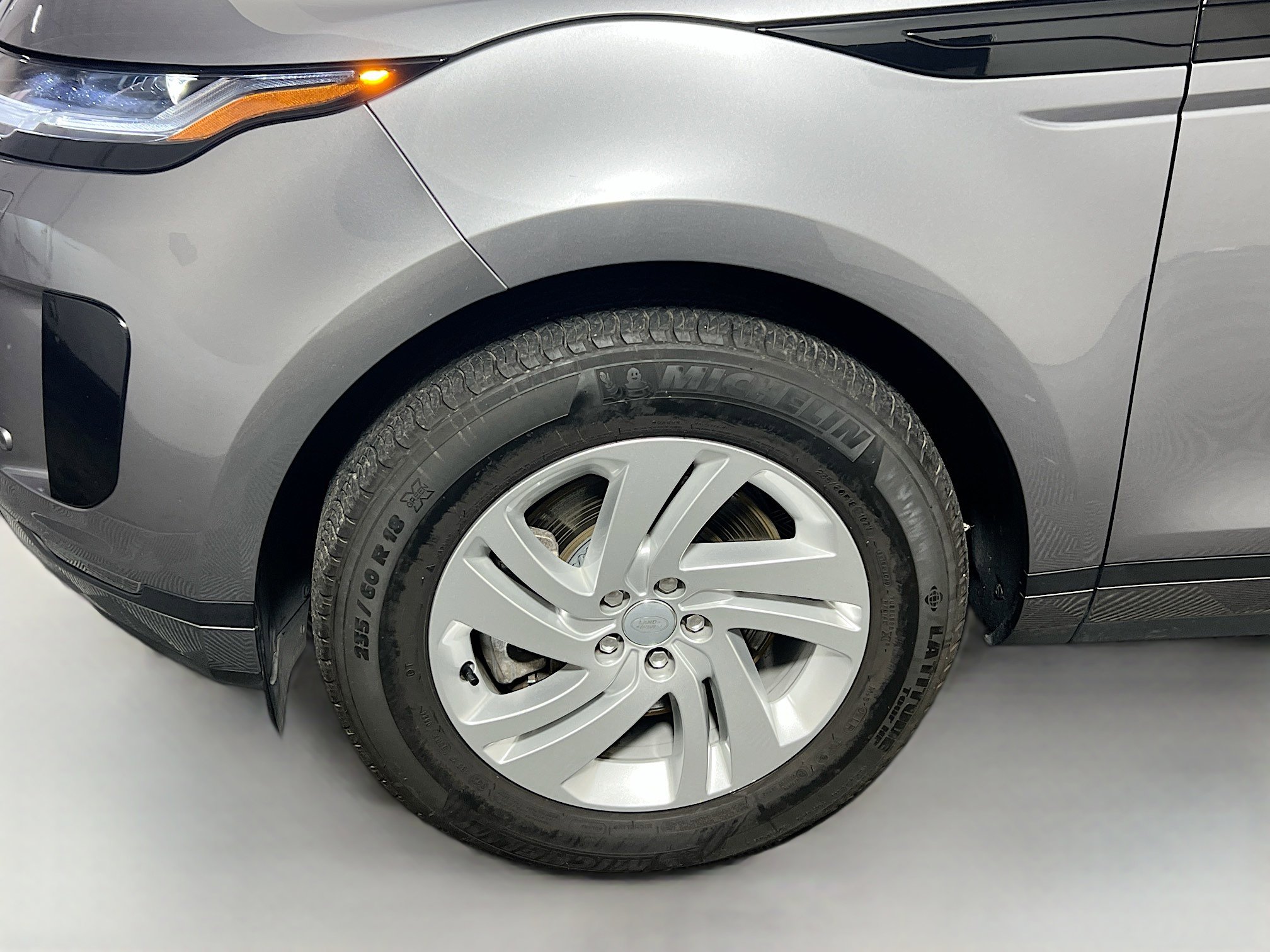 Used 2024 Land Rover Range Rover Evoque S image 13