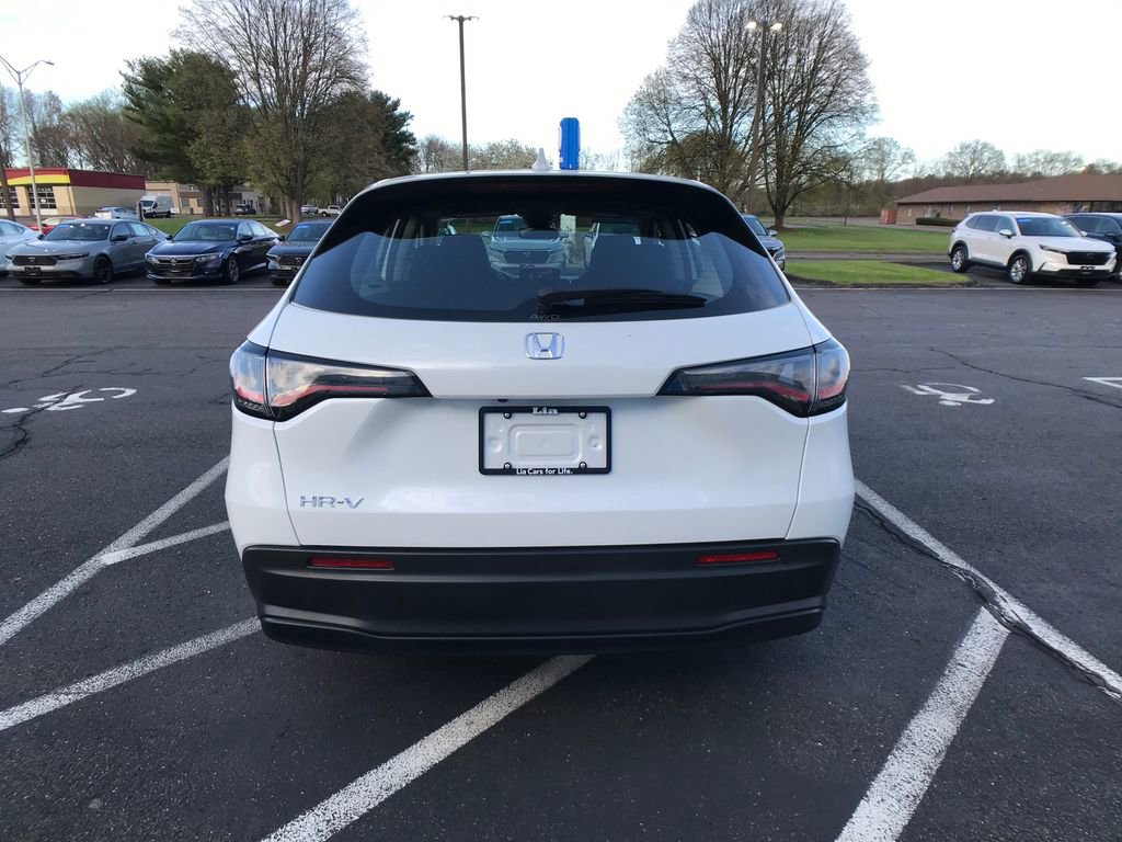 Certified 2023 Honda HR-V LX image 13