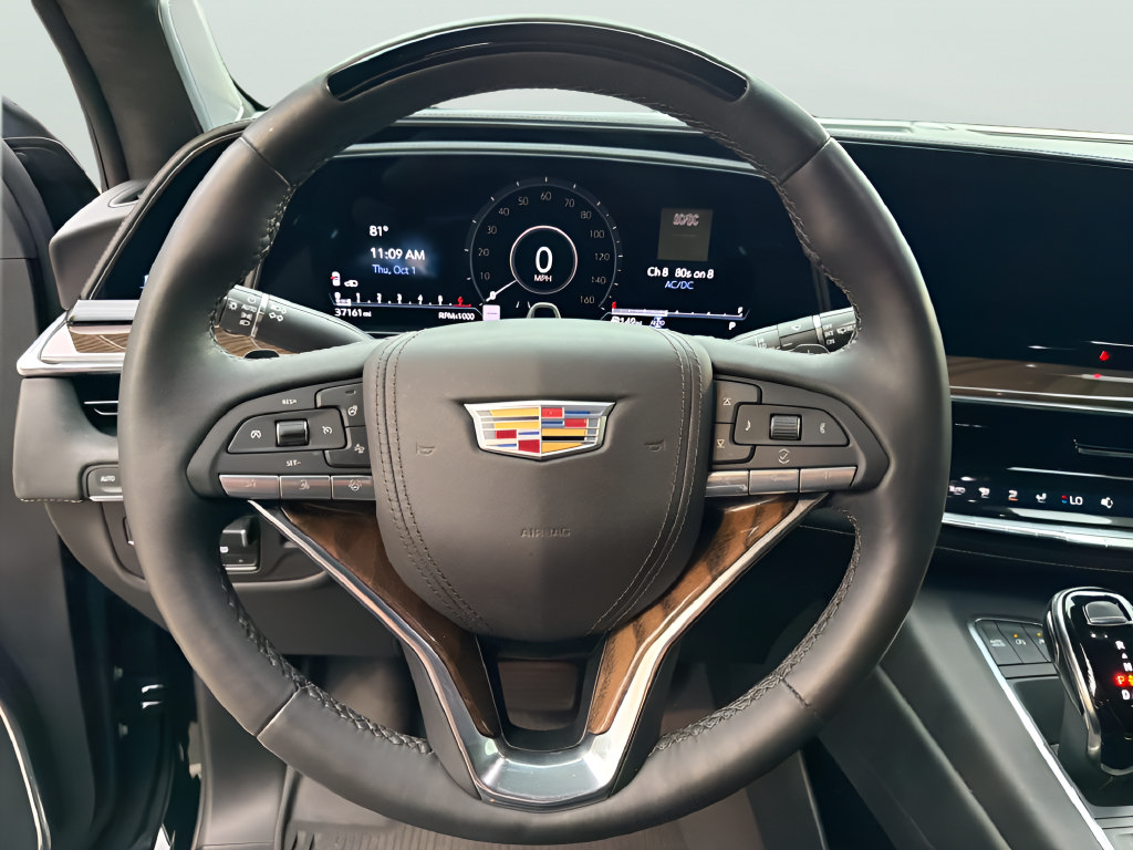 Used 2024 Cadillac Escalade ESV Premium Luxury Platinum AWD/4WD image 20