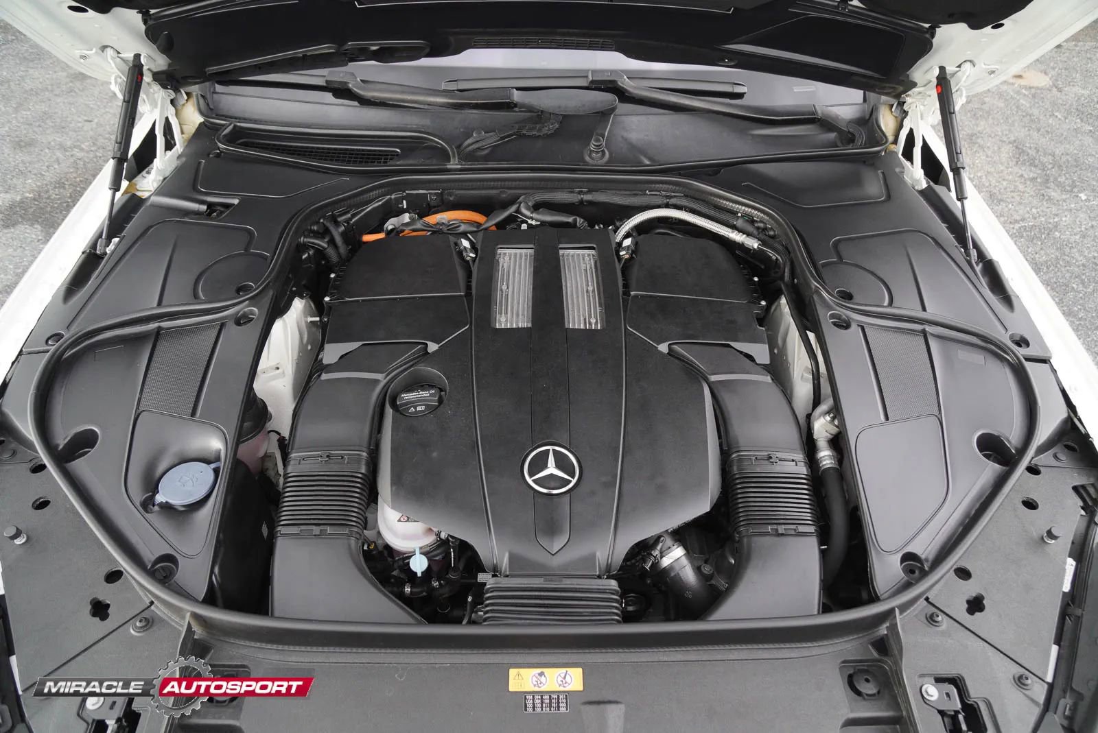 Used 2017 Mercedes-Benz S 550e image 14