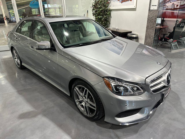 Used 2014 Mercedes-Benz E 550 4MATIC Sedan w/ Premium 1 Package image 12