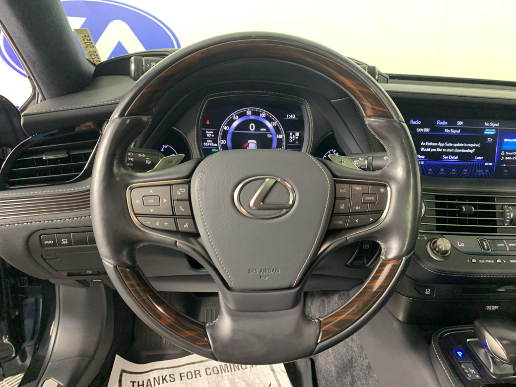 Used 2020 Lexus LS 500 w/ Interior Upgrade Package RWD image 21