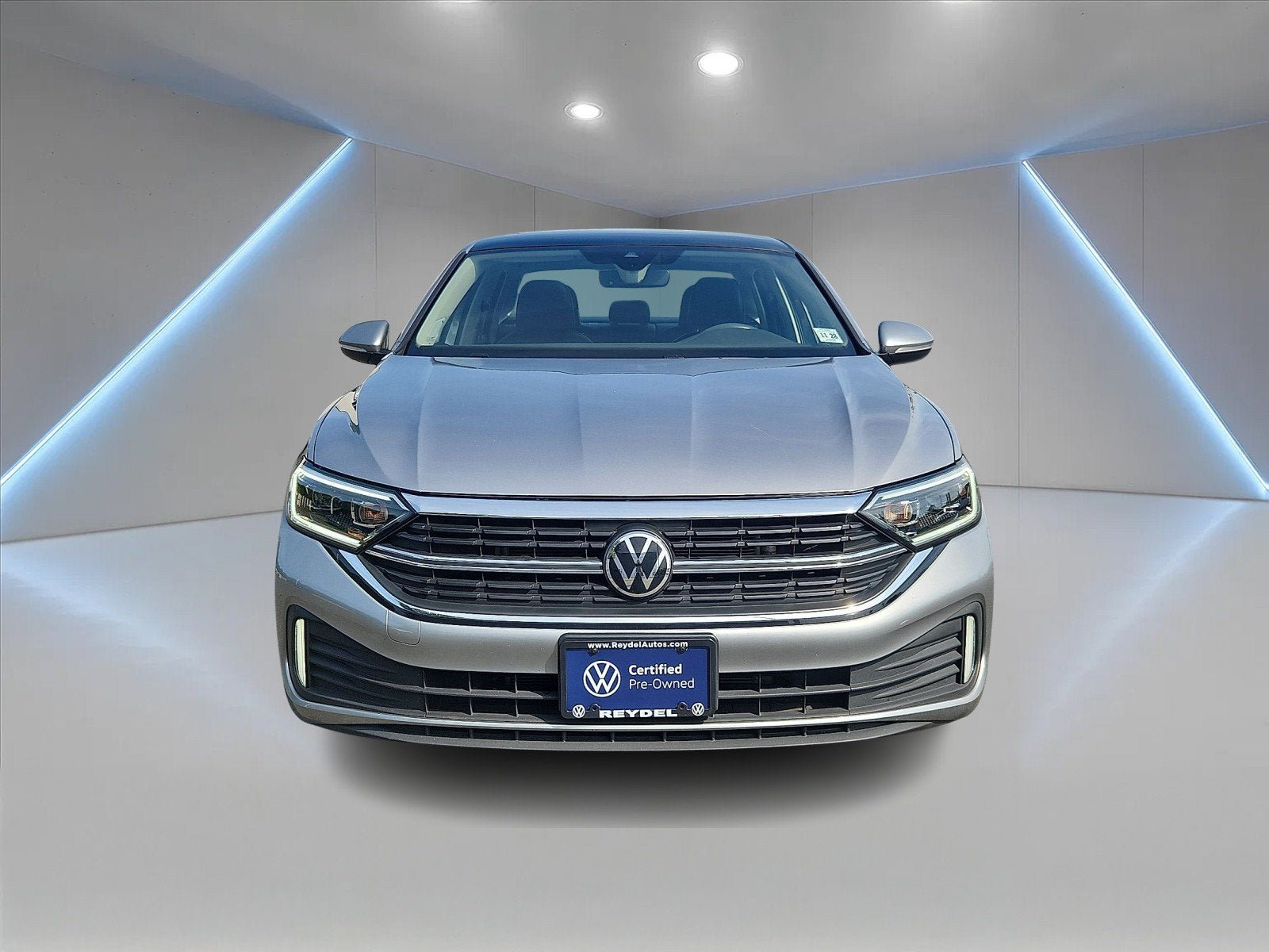 Certified 2024 Volkswagen Jetta SEL FWD image 2