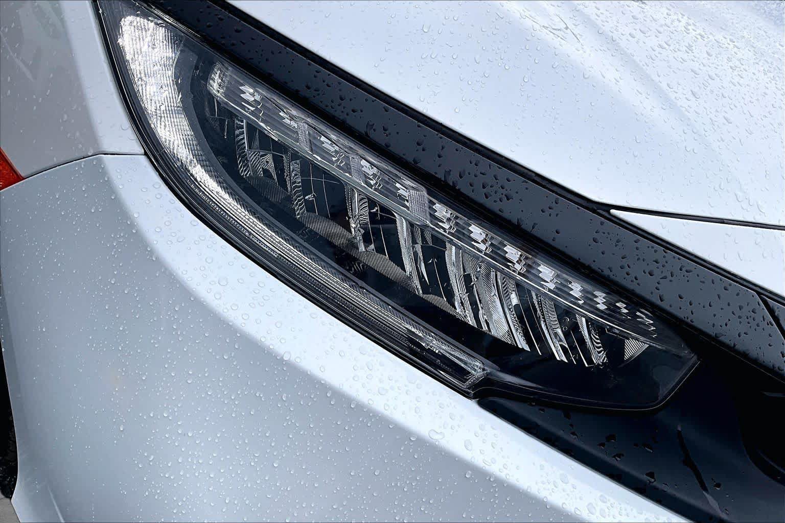 Used 2020 Honda Civic Touring image 28
