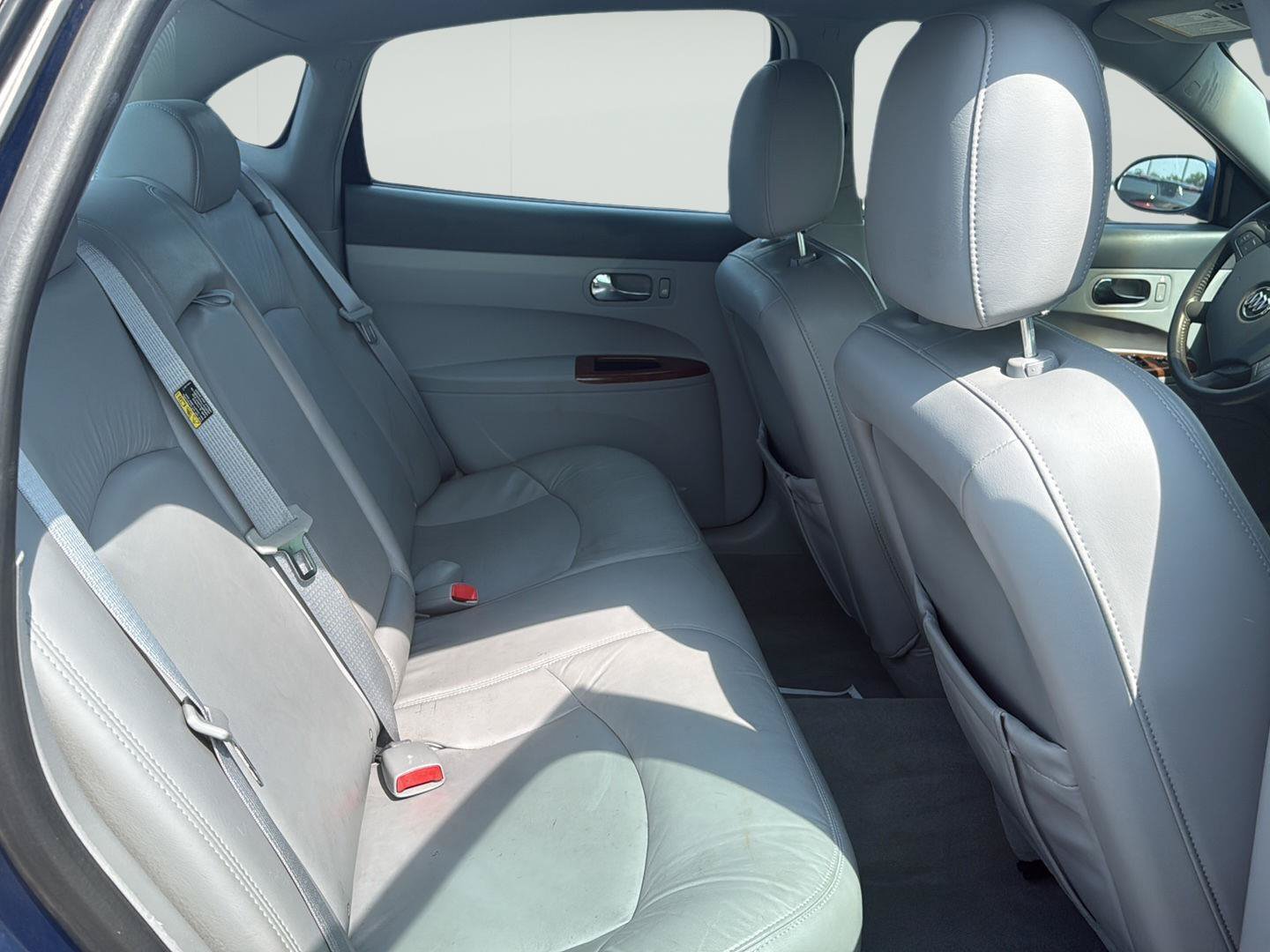 Used 2005 Buick LaCrosse CXL w/ Gold Convenience Package FWD image 13