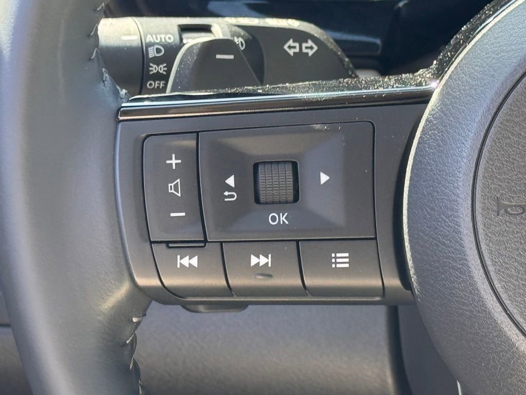 Certified 2022 Nissan Pathfinder SL w/ SL Premium Package image 17