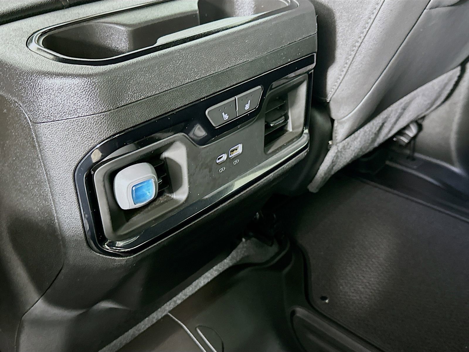 Used 2022 GMC Sierra 1500 AT4 w/ AT4 Preferred Package image 27