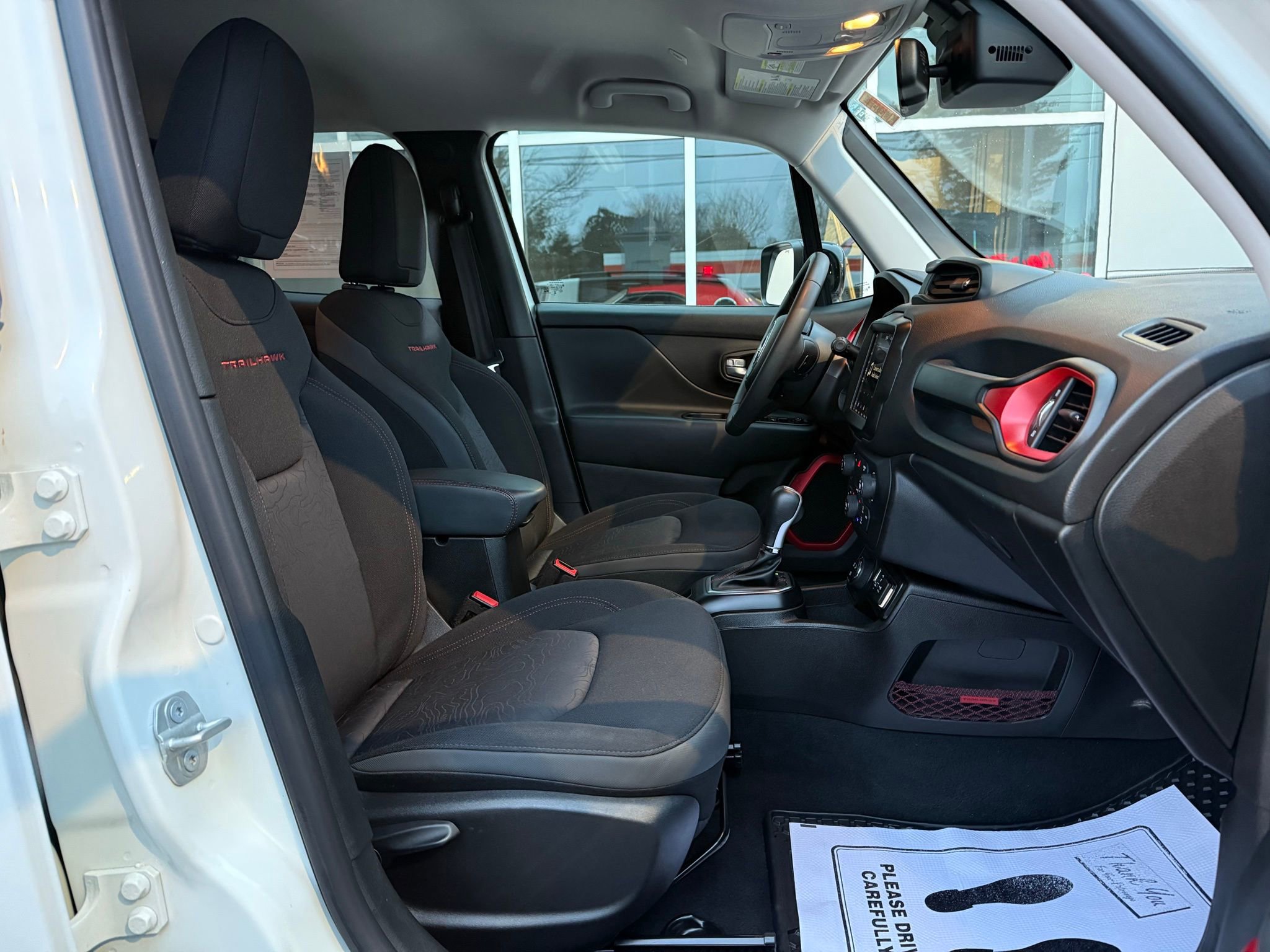 Used 2023 Jeep Renegade Trailhawk image 24