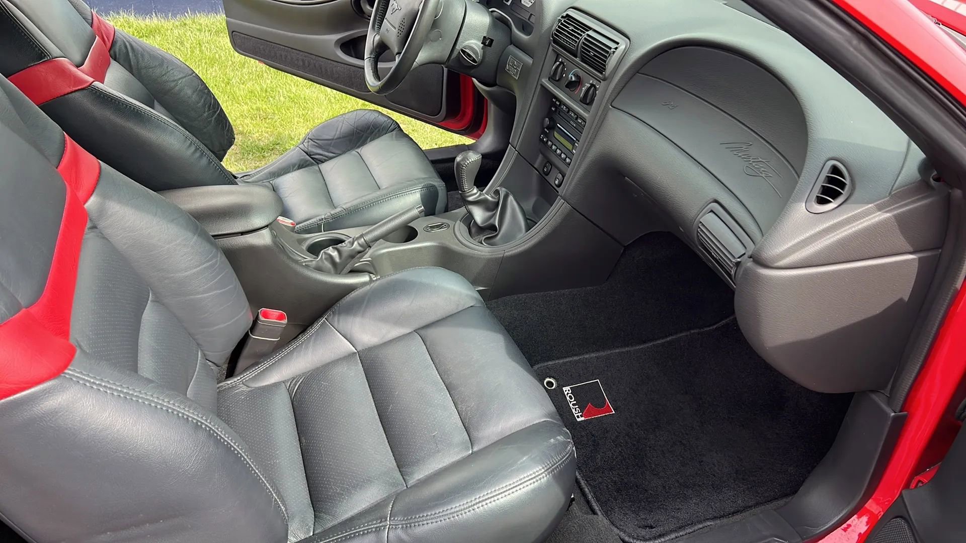 Used 2002 Ford Mustang GT image 23