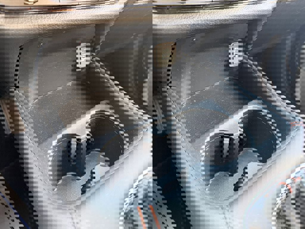 Used 2025 Honda HR-V Sport image 25