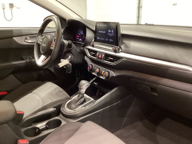 Used 2023 Kia Forte LXS FWD image 16