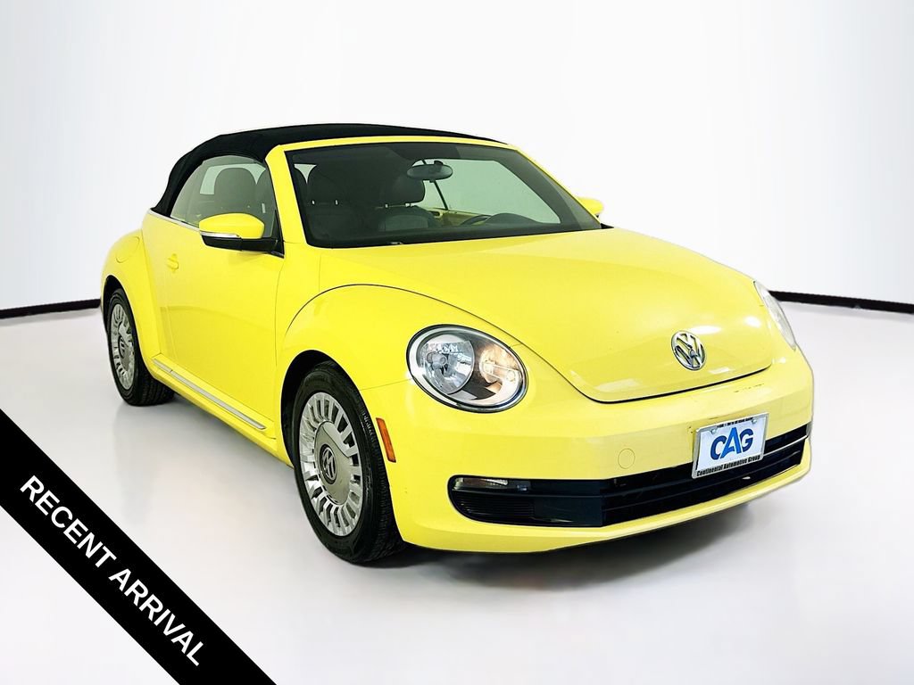 Used 2013 Volkswagen Beetle 2.5 FWD video 1