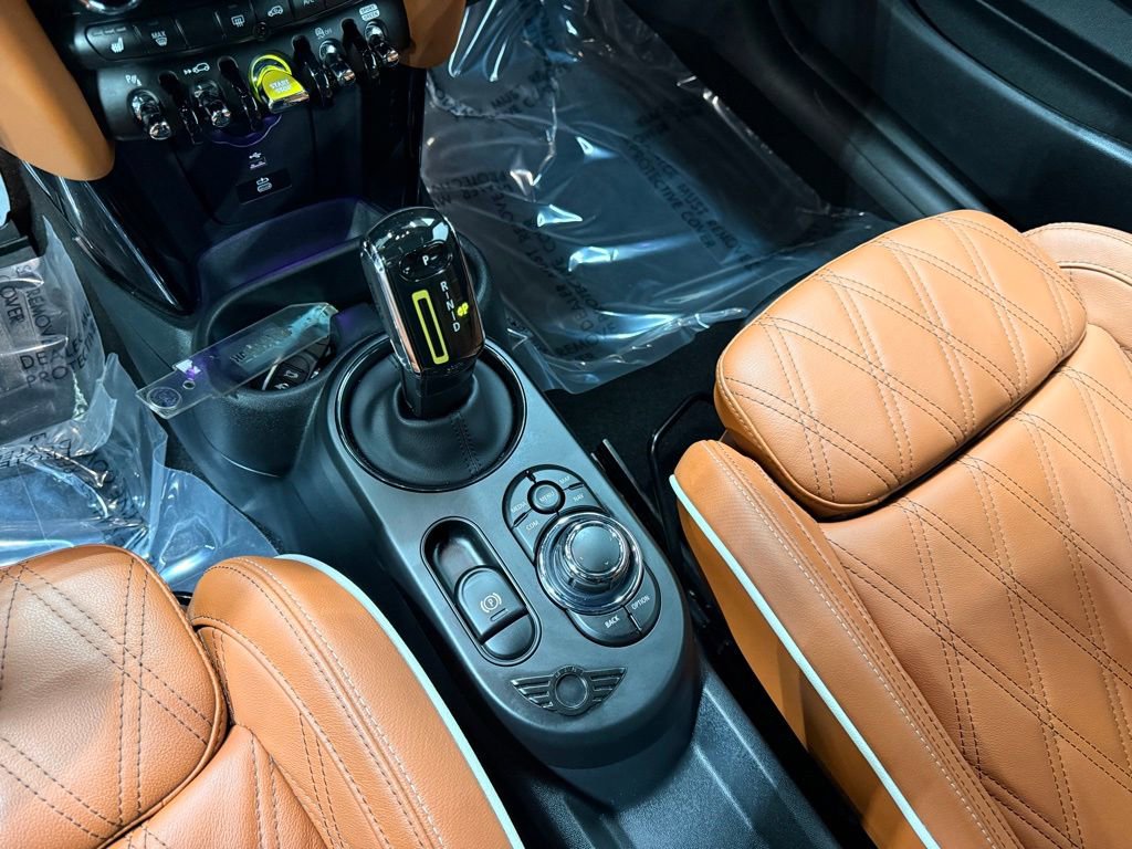 Certified 2024 MINI Cooper SE image 20
