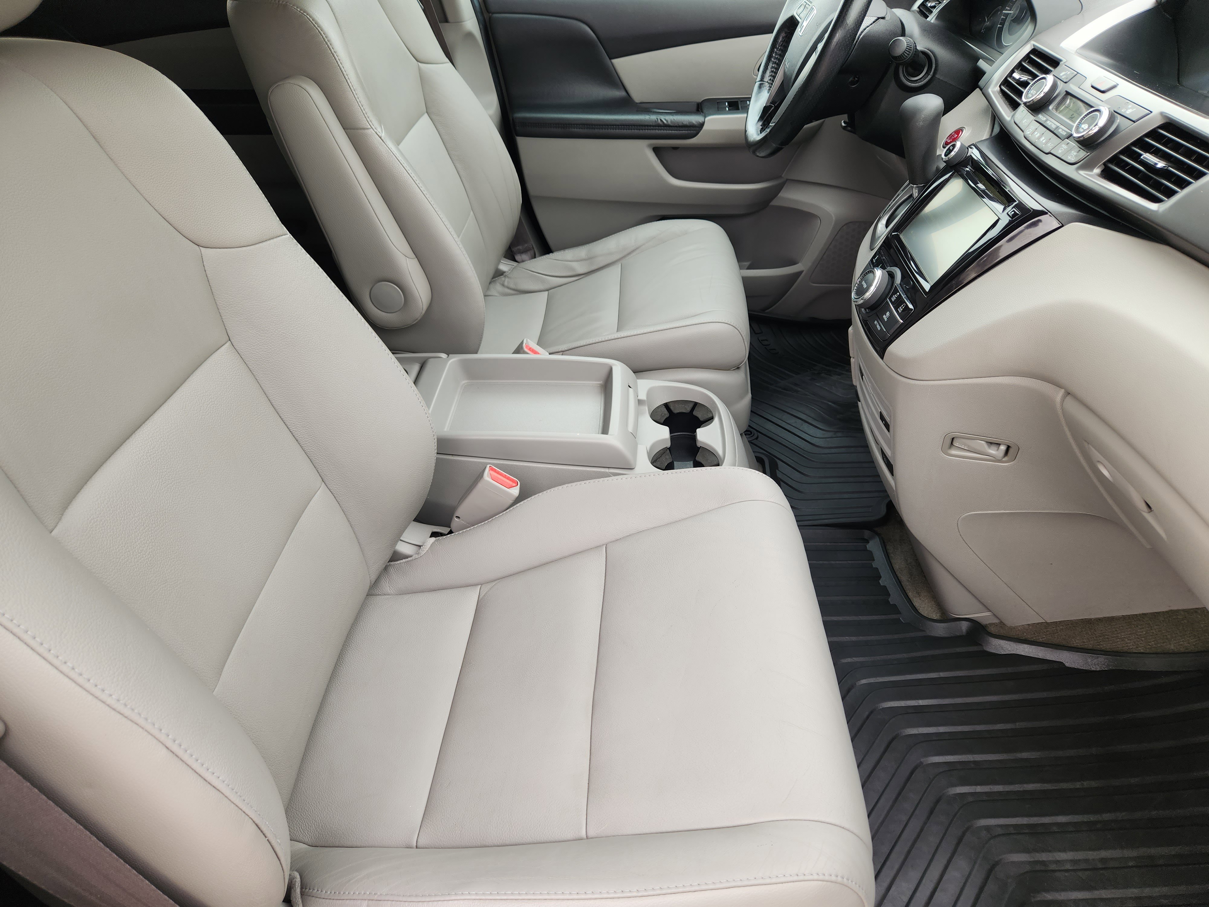 Used 2015 Honda Odyssey EX-L image 14