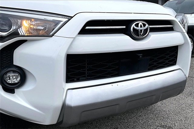 Used 2022 Toyota 4Runner TRD Off-Road Premium image 27