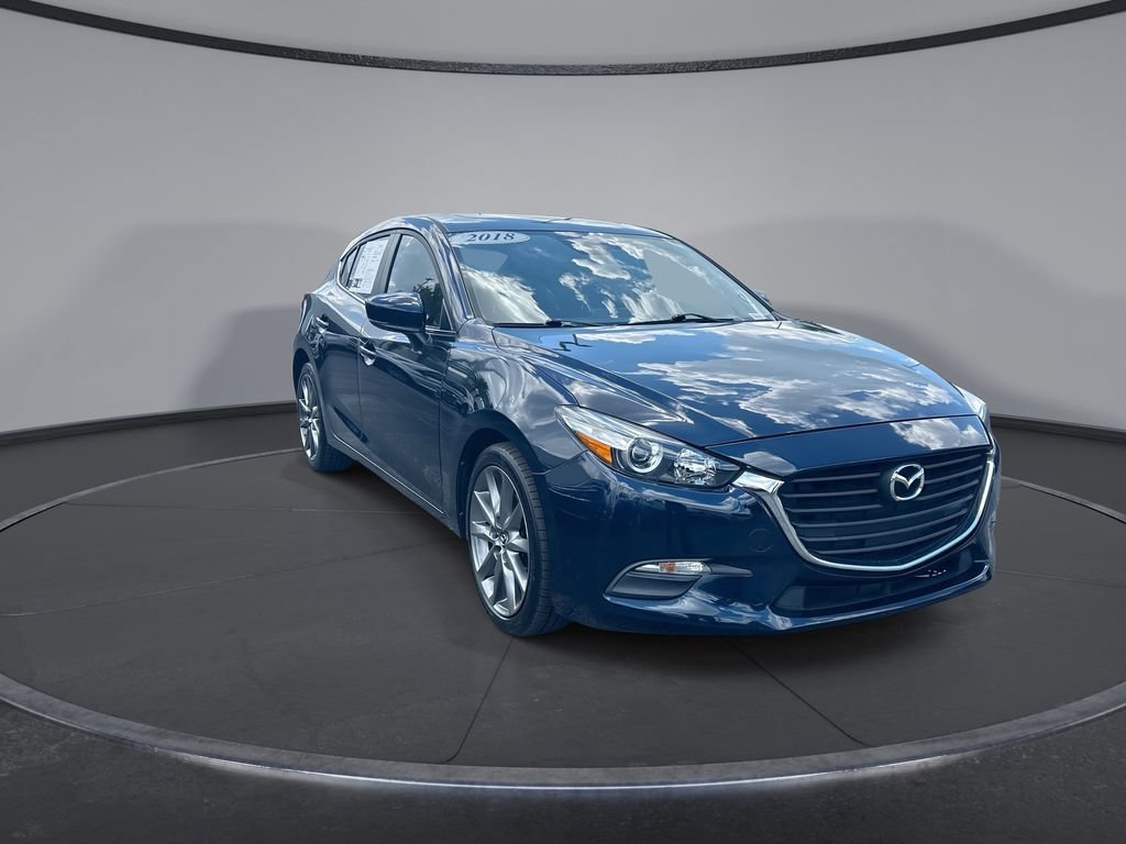 Used 2018 MAZDA MAZDA3 Touring FWD image 12