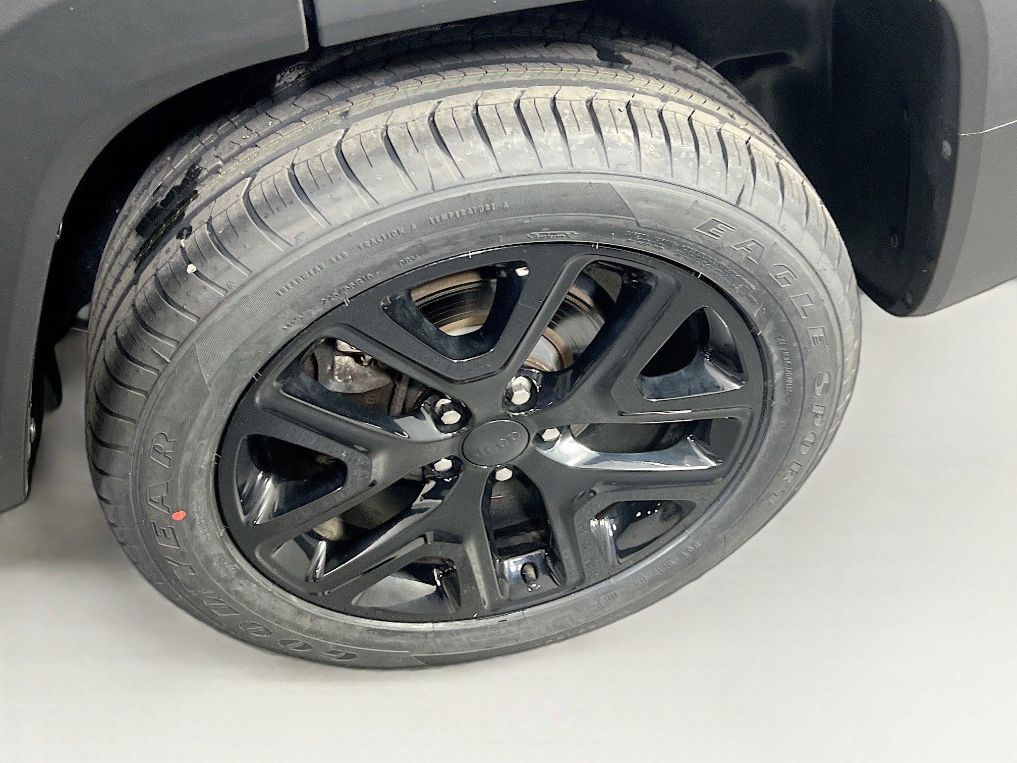 Used 2023 Jeep Renegade Altitude w/ Sun/Sound Group AWD/4WD image 29