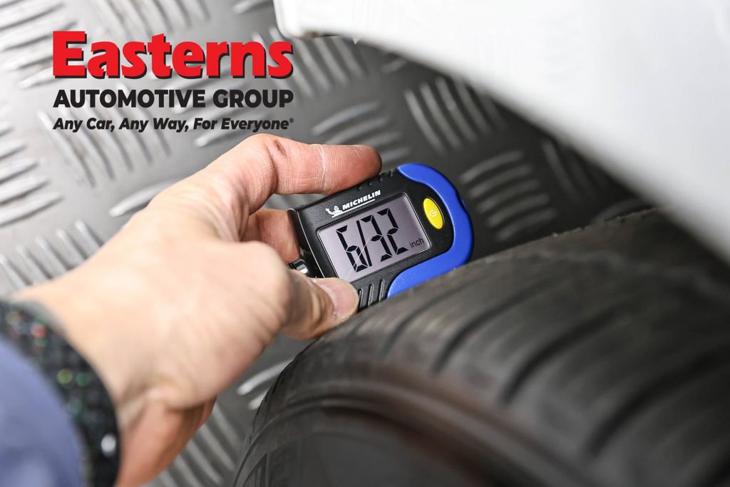 Used 2023 Tesla Model 3 Standard Range image 22