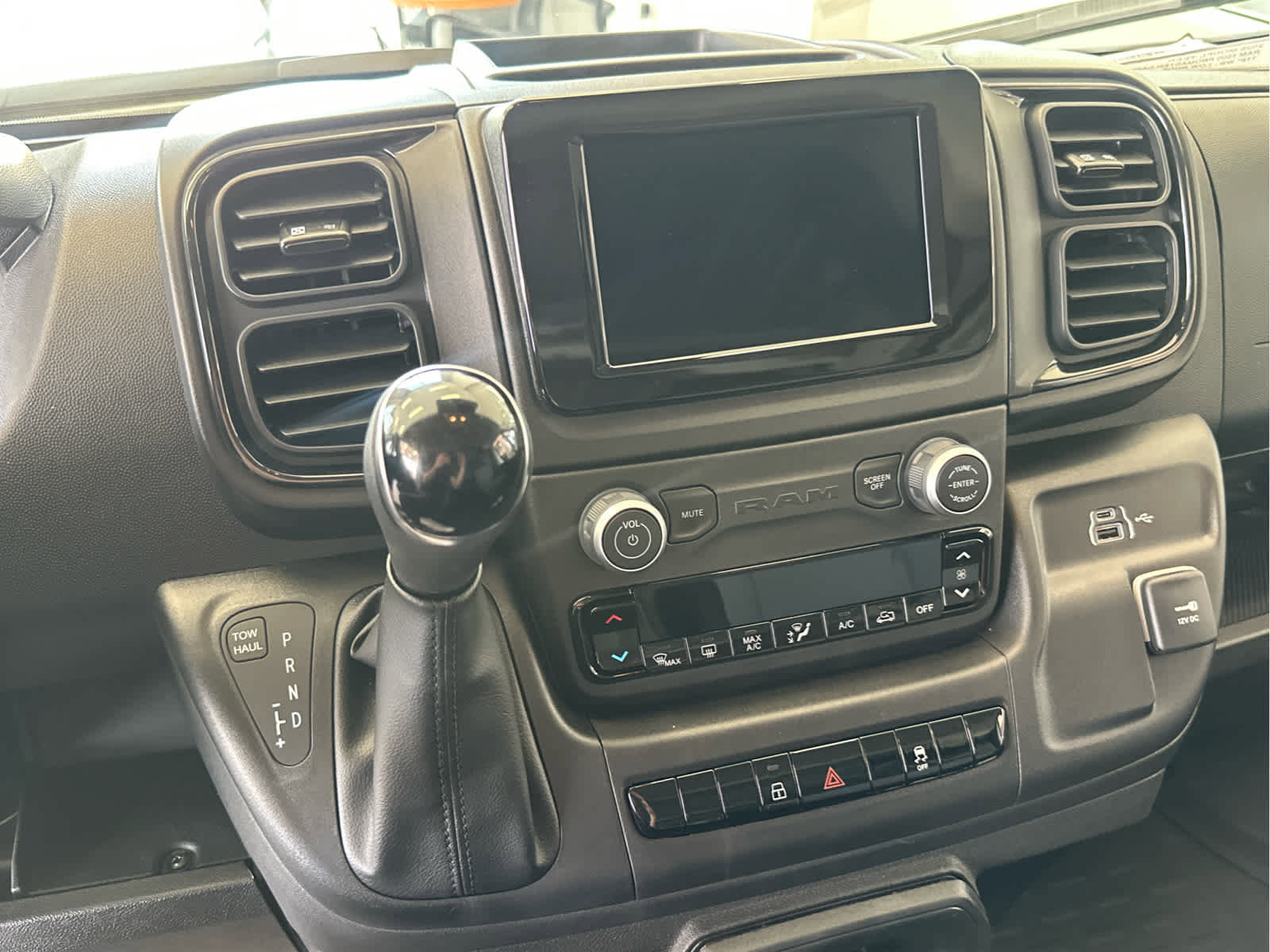 New 2025 RAM ProMaster 1500 FWD image 29
