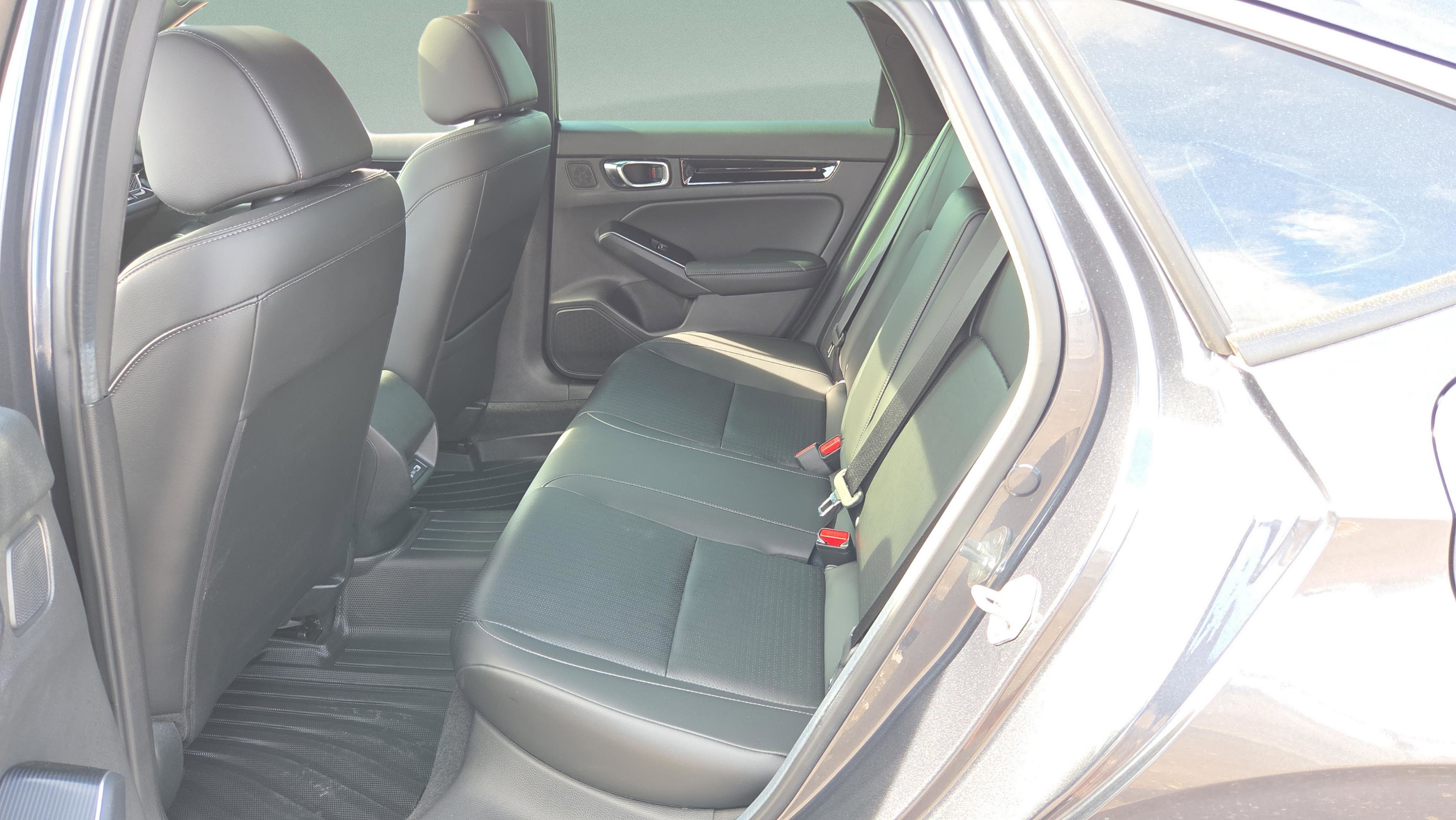 Certified 2024 Honda Civic Sport Touring image 14