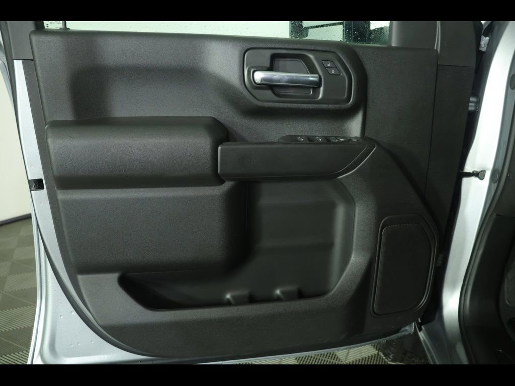 New 2026 Chevrolet Silverado 2500 Custom w/ Custom Value Package image 17