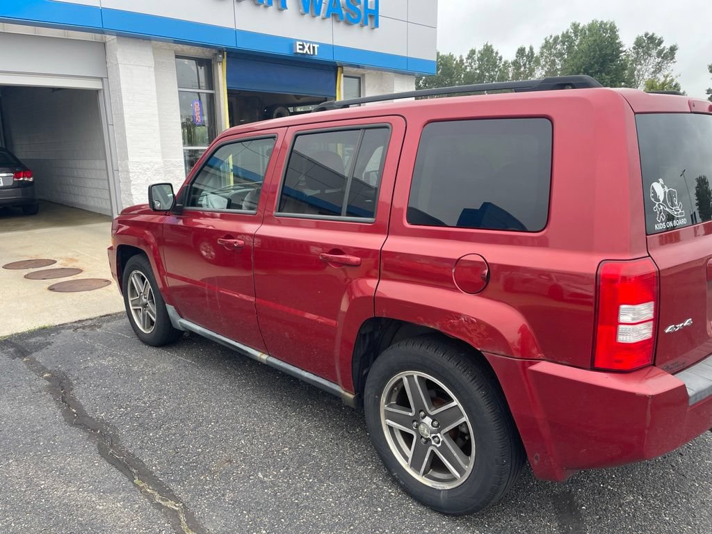 Used 2010 Jeep Patriot Sport AWD/4WD image 7