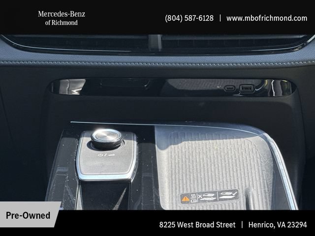 Used 2025 Buick Enclave Sport Touring w/ Power Package FWD image 19