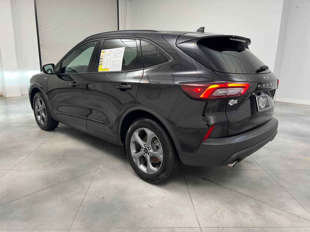 Used 2026 Ford Escape ST-Line FWD image 6