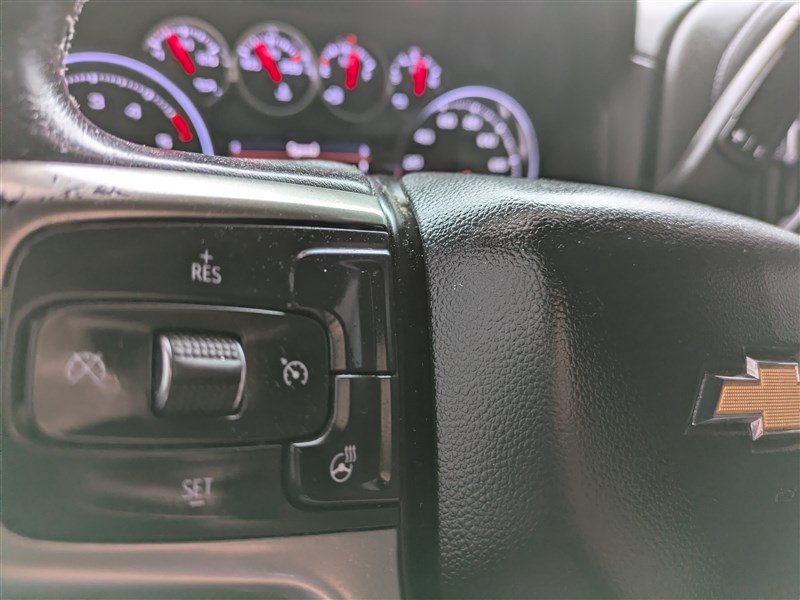 Used 2020 Chevrolet Silverado 2500 LT w/ Texas Edition AWD/4WD image 26